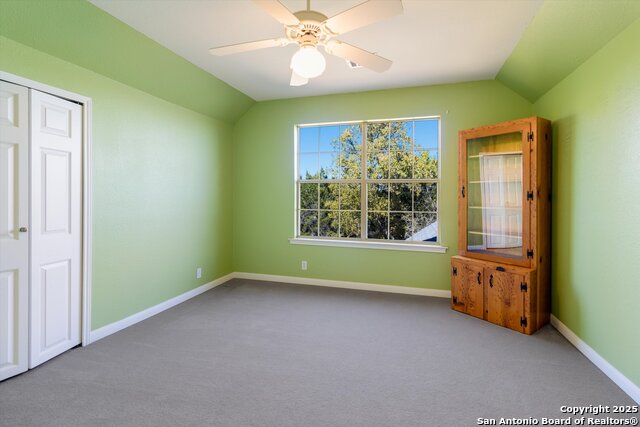 Listing photo id 22 for 116 Ridge Pl