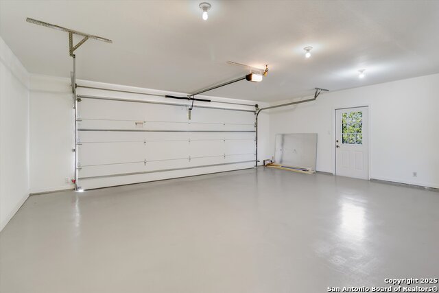 Listing photo id 25 for 116 Ridge Pl