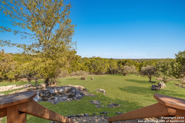 Listing photo id 28 for 116 Ridge Pl