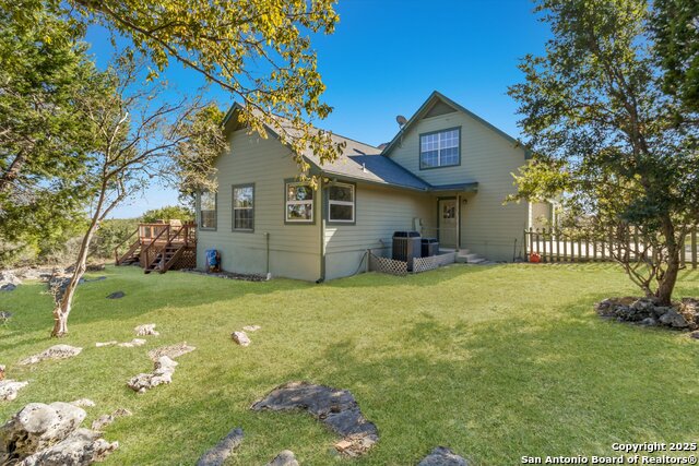 Listing photo id 31 for 116 Ridge Pl