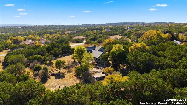 Listing photo id 33 for 116 Ridge Pl