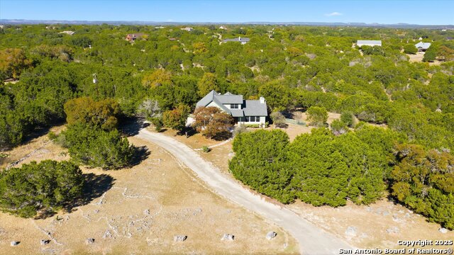 Listing photo id 34 for 116 Ridge Pl