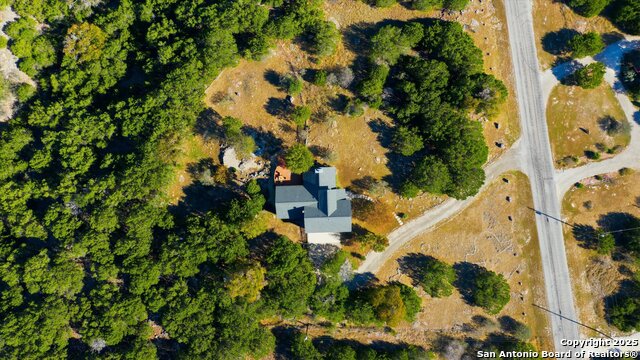 Listing photo id 38 for 116 Ridge Pl