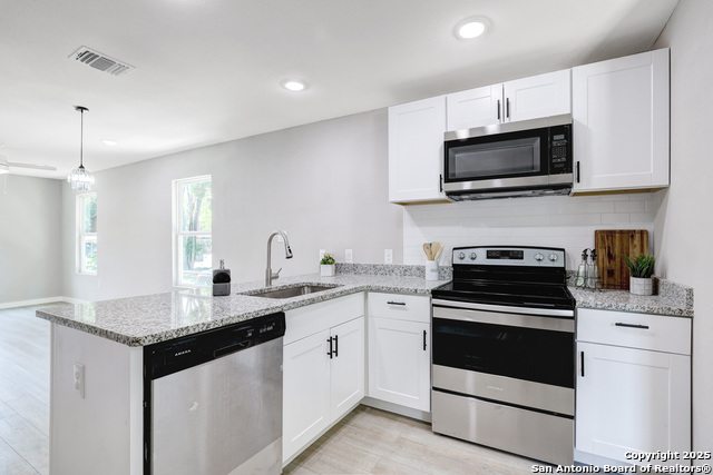 Image 12 of 31 For 775 Yucca