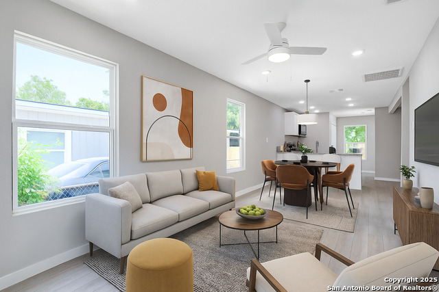 Image 4 of 31 For 775 Yucca