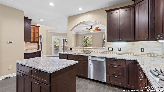 Image 22 of 52 For 1508 Havenwood