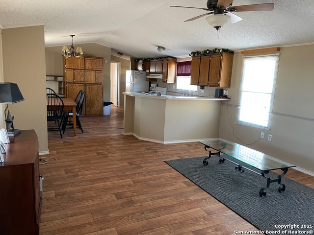 Listing photo id 3 for 343 Batey Rd