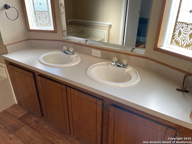 Listing photo id 6 for 343 Batey Rd