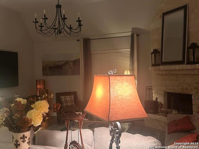 Listing photo id 9 for 6934 Laura  