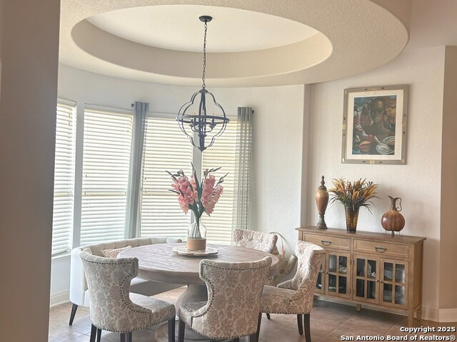 Listing photo id 19 for 6934 Laura  