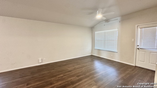 Image 4 of 11 For 8211 Falcon  