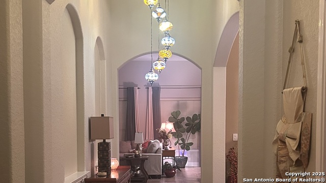 Image 3 of 20 For 6934 Laura