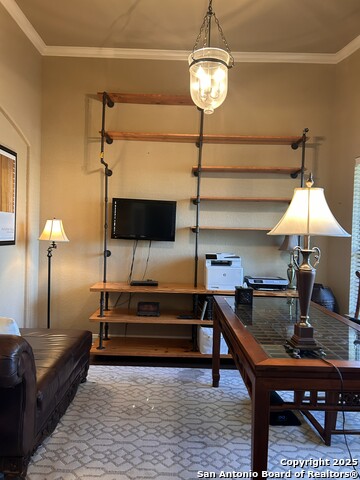 Image 4 of 20 For 6934 Laura