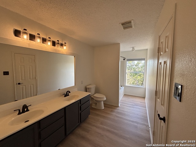 Image 12 of 20 For 4210 Knollbluff