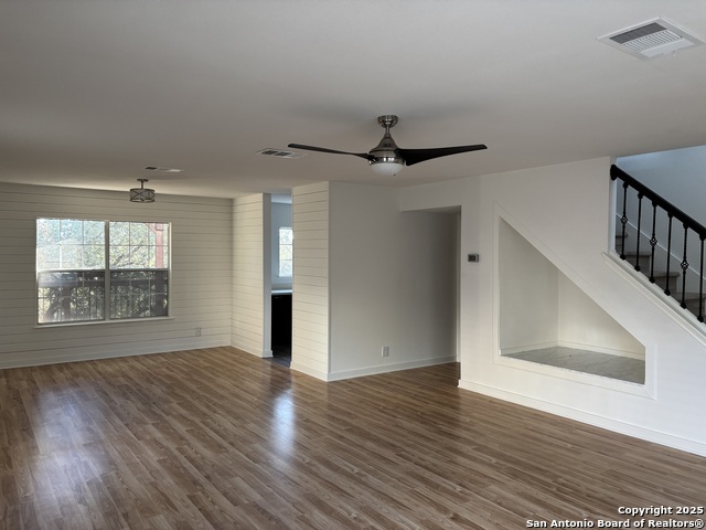 Image 3 of 20 For 4210 Knollbluff