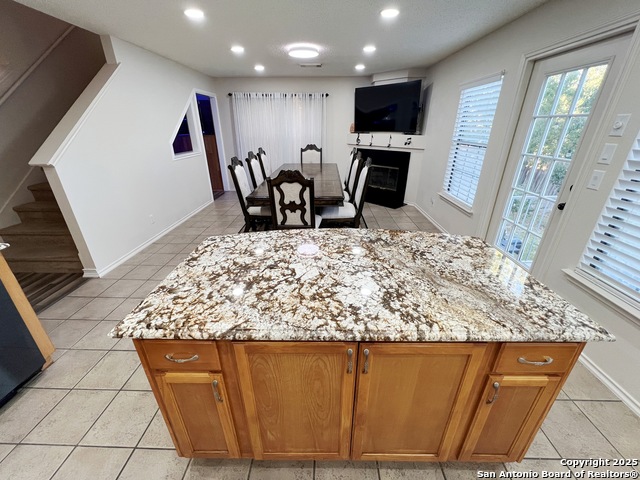 Image 15 of 36 For 10214 Sandbrook Hill