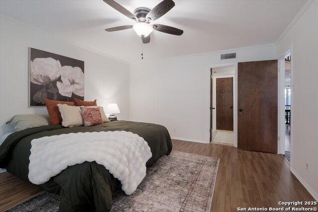 Image 11 of 19 For 11303 Vance Jackson B3