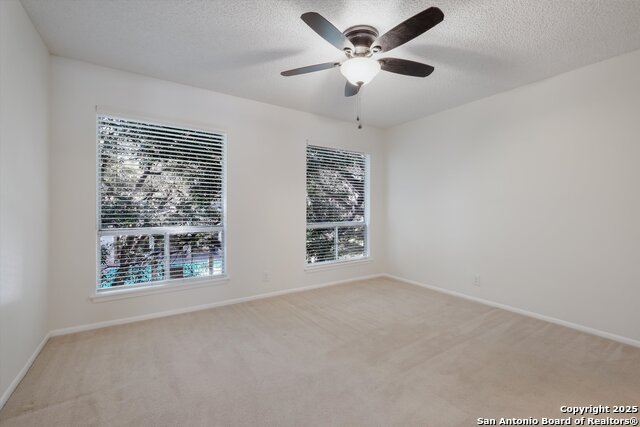 Image 13 of 19 For 11303 Vance Jackson B3