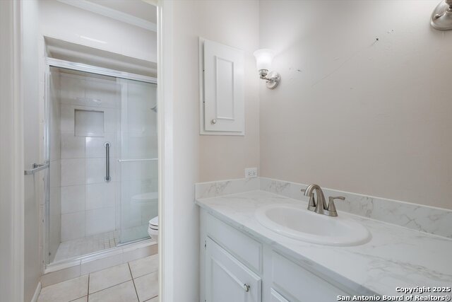 Image 16 of 19 For 11303 Vance Jackson H3