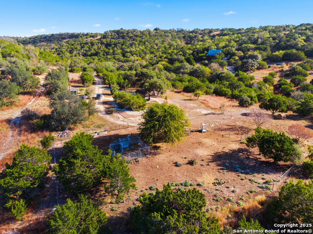 Image 21 of 39 For 309 Walnut  