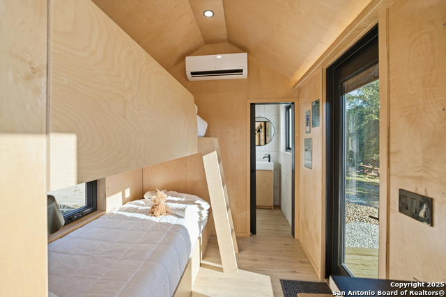 Image 9 of 39 For 309 Walnut  