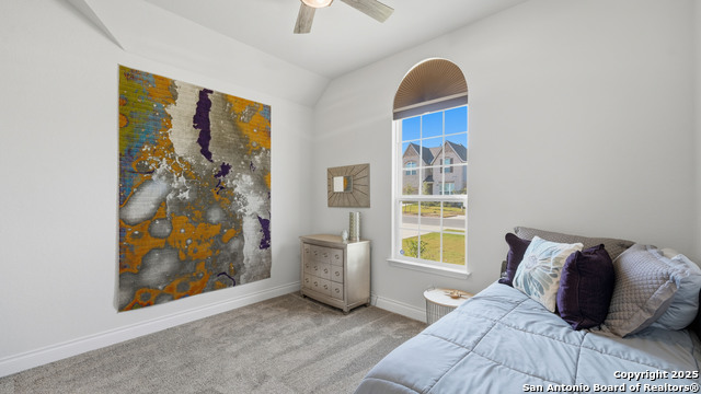 Image 19 of 46 For 820 Silverberry