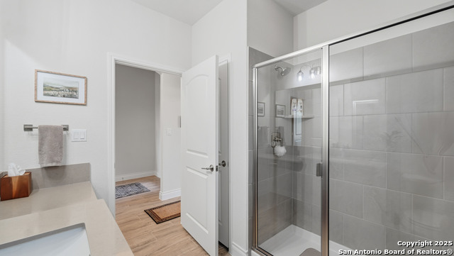 Image 22 of 46 For 820 Silverberry