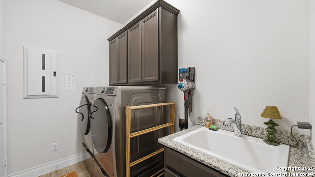 Image 26 of 46 For 820 Silverberry