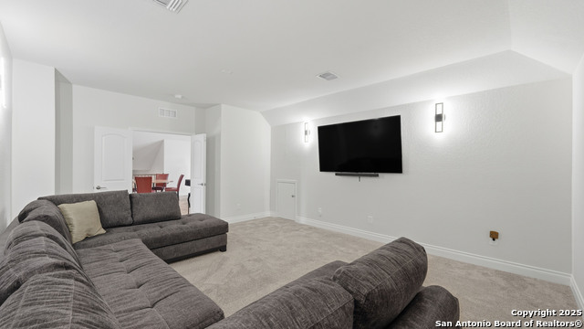 Image 31 of 46 For 820 Silverberry