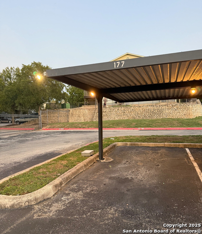 Image 9 of 9 For 11610 Vance Jackson  1105