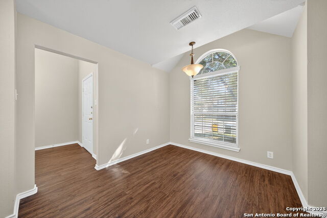 Image 14 of 32 For 1028 Gate Creek