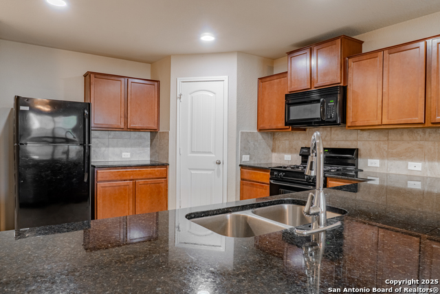 Image 5 of 18 For 12236 Bening