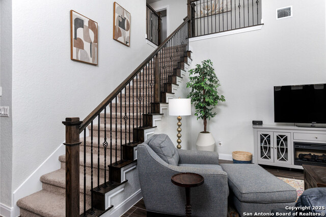 Image 21 of 37 For 12906 Fort Belknap