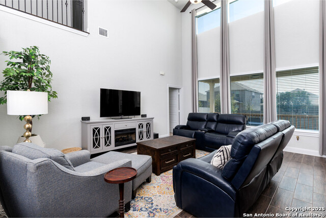 Image 4 of 37 For 12906 Fort Belknap