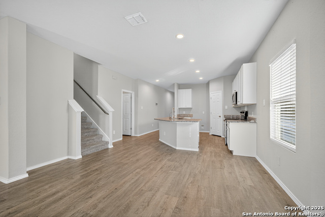 Image 16 of 31 For 10419 Lateleaf Oak