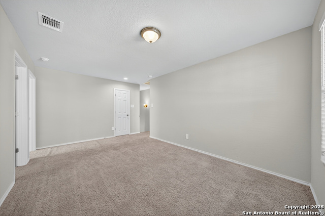 Image 27 of 31 For 10419 Lateleaf Oak