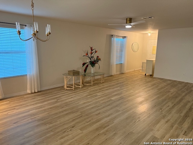 Image 13 of 26 For 4022 Wisteria Way