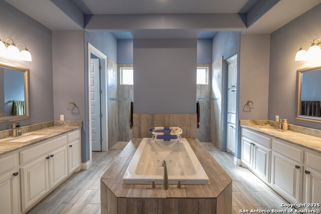 Image 5 of 35 For 355 Shannon Ridge Dr