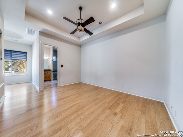 Image 19 of 36 For 16 Liser Glen