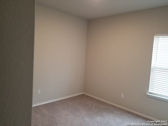 Image 25 of 35 For 6123 Longhurst