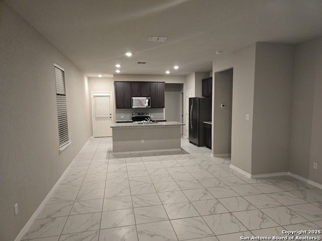 Image 3 of 35 For 6123 Longhurst