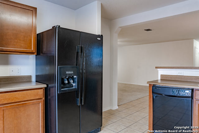 Image 12 of 27 For 130 Palazzo Torre