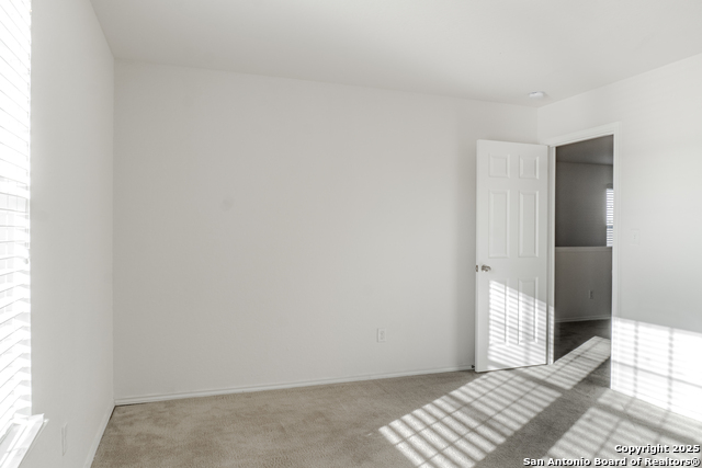 Image 21 of 27 For 130 Palazzo Torre