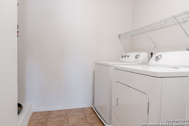 Image 23 of 27 For 130 Palazzo Torre