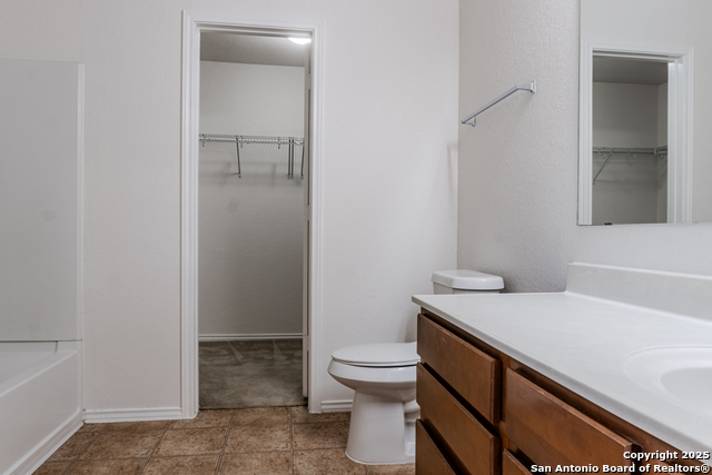 Image 26 of 27 For 130 Palazzo Torre