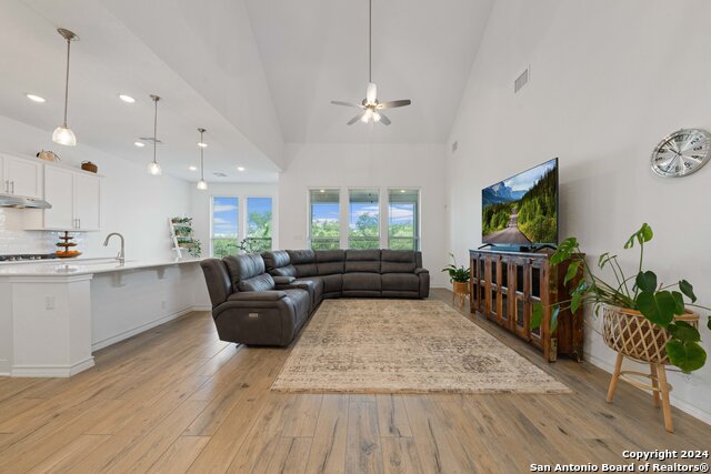 Image 5 of 28 For 12239 Buckaroo Ranch