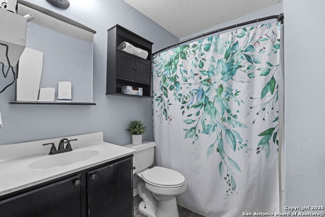 Image 21 of 40 For 3315 Glacier Lake