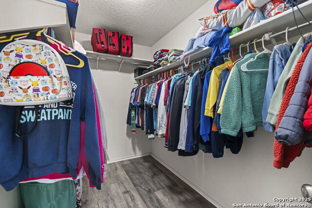 Image 22 of 40 For 3315 Glacier Lake