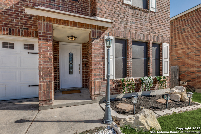 Image 3 of 25 For 338 Territory Oak