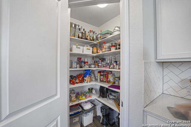 Image 17 of 41 For 140 Witchhazel